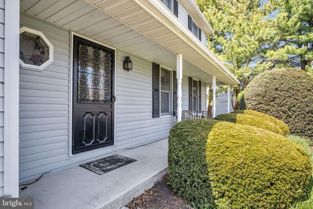 104 IAN DRIVE, Mount Holly Springs, PA 17065