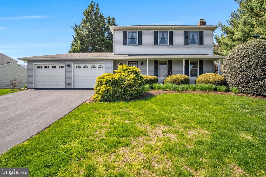 104 IAN DRIVE, Mount Holly Springs, PA 17065