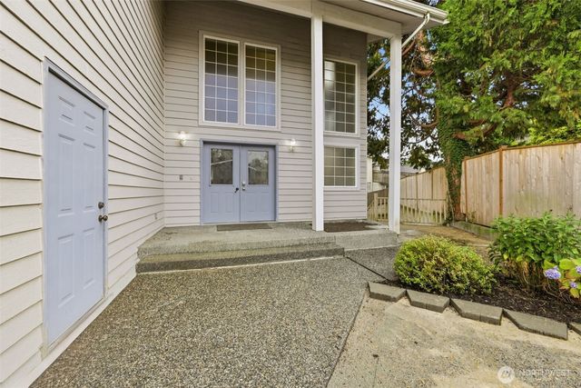 4729 Seahurst Avenue, Everett, WA 98203