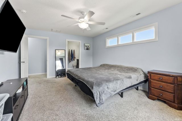 11288 Parkers Bay Drive, Fort Wayne, IN 46845