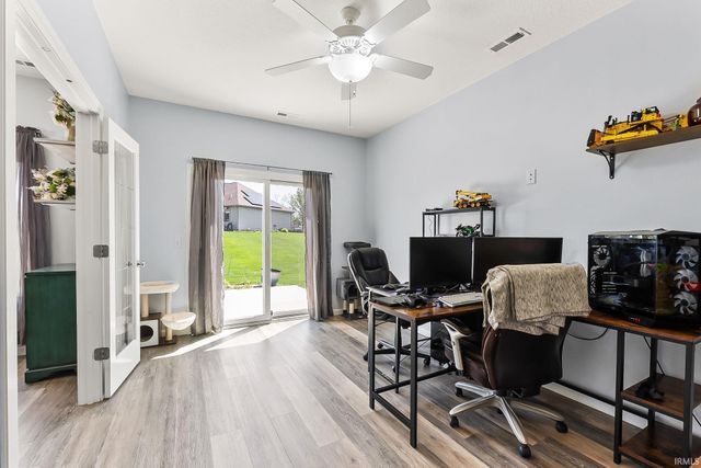11288 Parkers Bay Drive, Fort Wayne, IN 46845