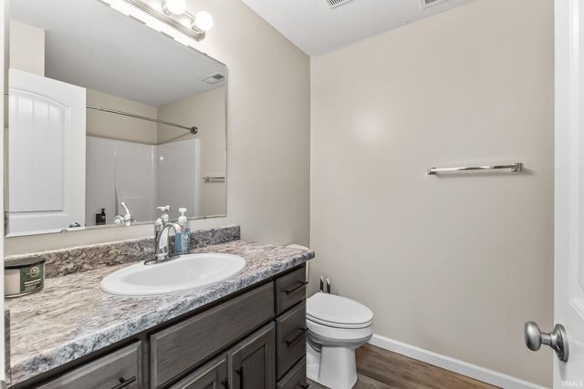 11288 Parkers Bay Drive, Fort Wayne, IN 46845