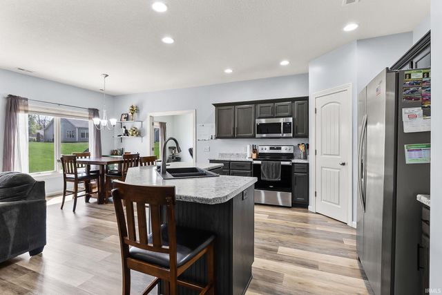 11288 Parkers Bay Drive, Fort Wayne, IN 46845