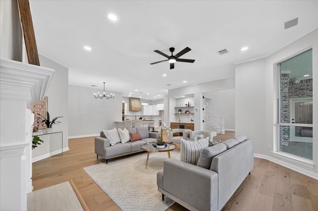 2141 Tomahawk Drive, Plano, TX 75023