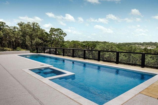 22719 E Range, San Antonio, TX 78255