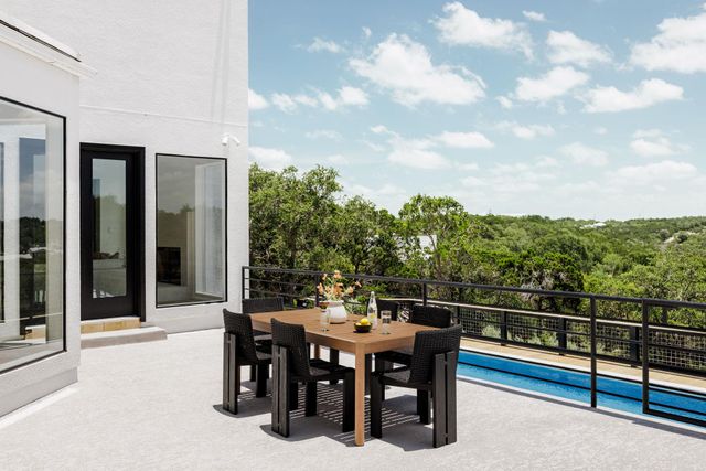 22719 E Range, San Antonio, TX 78255