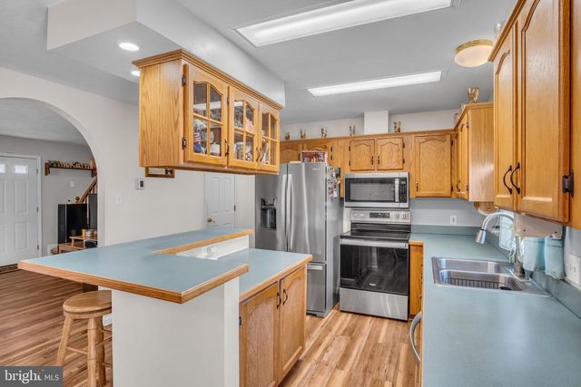 25 RAINBOW TRL, Wellsville, PA 17365
