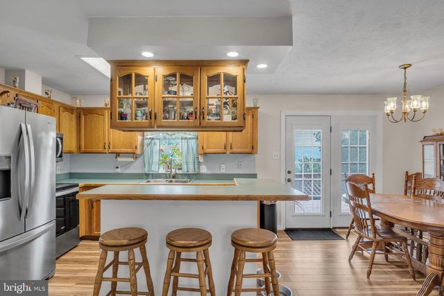 25 RAINBOW TRL, Wellsville, PA 17365