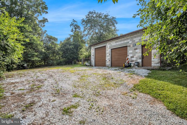 25 RAINBOW TRL, Wellsville, PA 17365