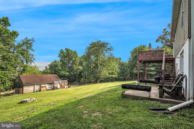 25 RAINBOW TRL, Wellsville, PA 17365