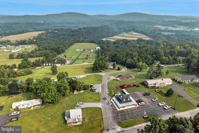 25 RAINBOW TRL, Wellsville, PA 17365