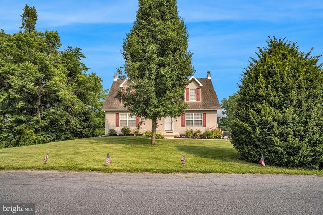 25 RAINBOW TRL, Wellsville, PA 17365