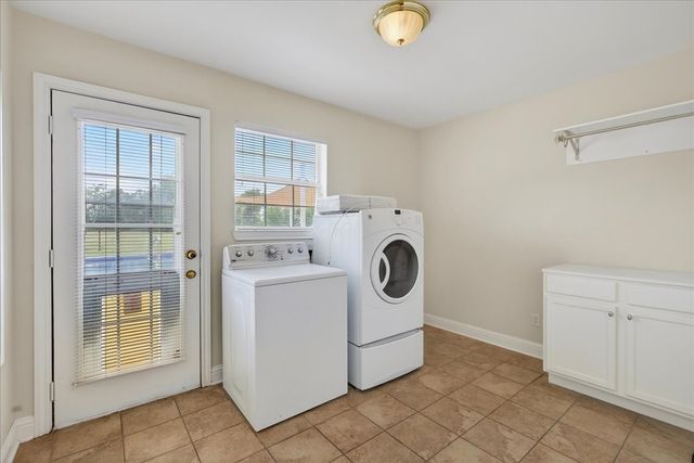 626 E Eubank Street, Mabank, TX 75147