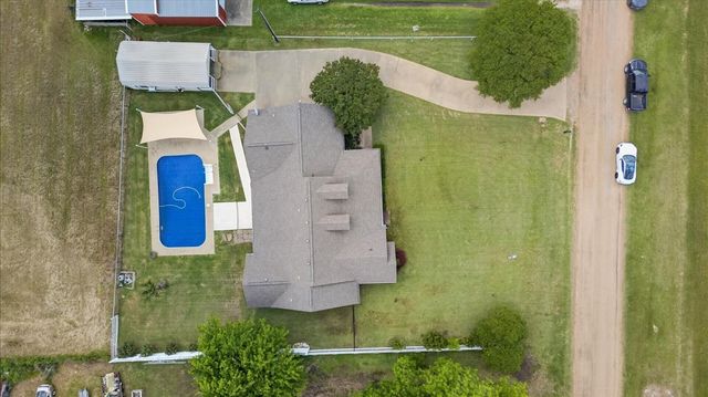 626 E Eubank Street, Mabank, TX 75147