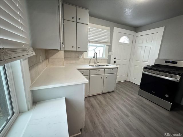 202 S 4th Avenue, Brighton, CO 80601
