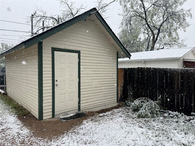 202 S 4th Avenue, Brighton, CO 80601