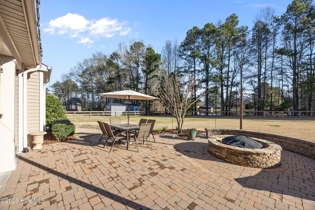 518 Daylily Court, Carthage, NC 28327
