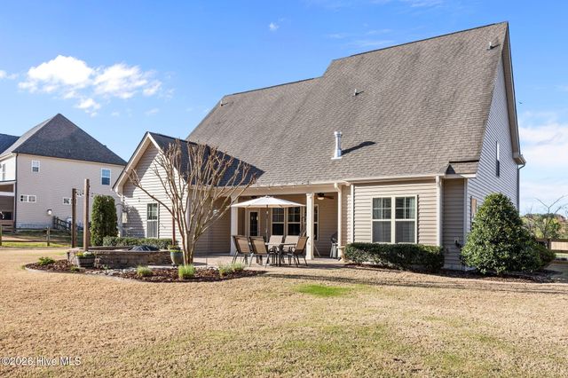 518 Daylily Court, Carthage, NC 28327