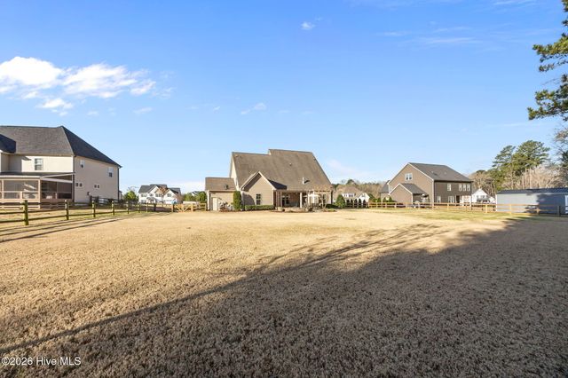 518 Daylily Court, Carthage, NC 28327