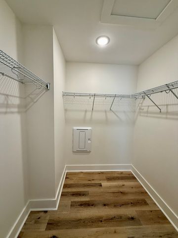 404 S 6th Avenue, Hartford, AL 36344
