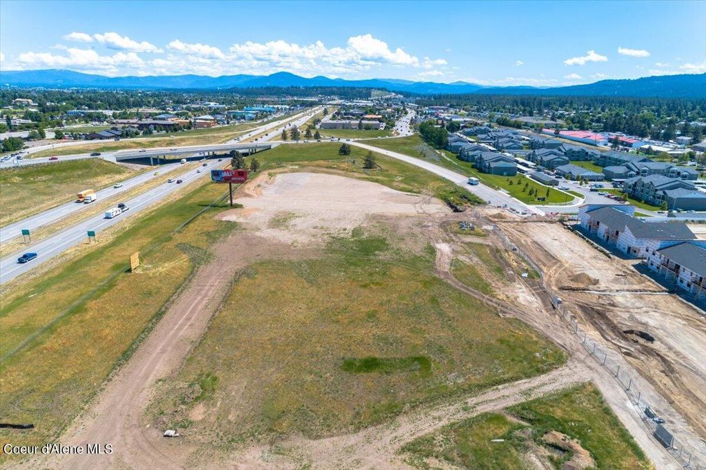 L3 E 4th Ave, Post Falls, ID 83854 photo 11