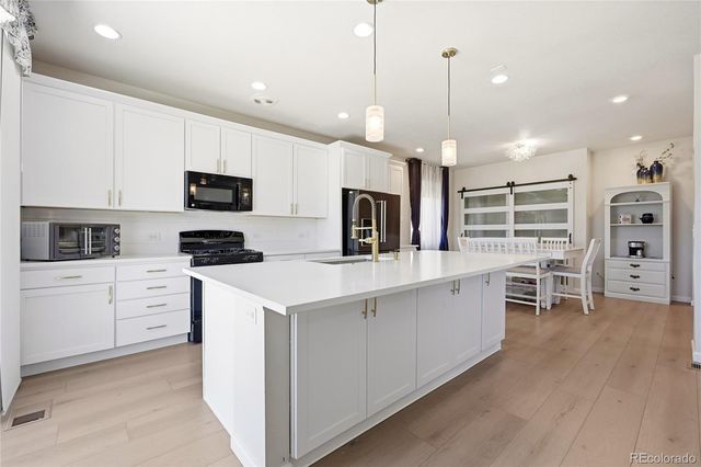 7757 Blue Water Lane, Castle Rock, CO 80108
