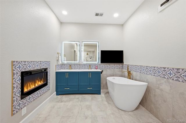 7757 Blue Water Lane, Castle Rock, CO 80108
