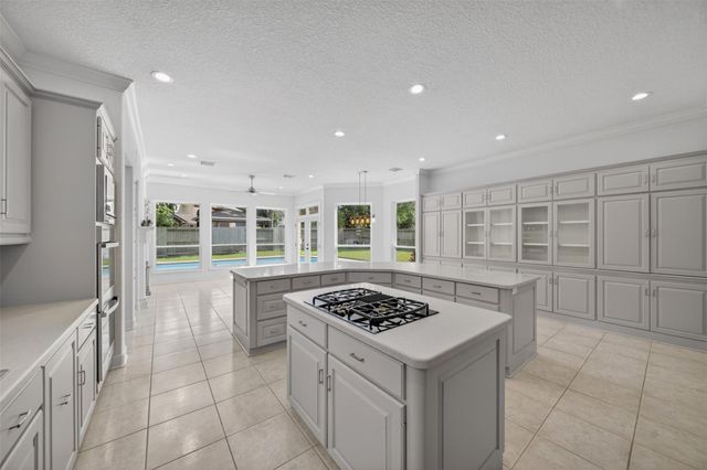 38 Hollingers Island, Katy, TX 77450