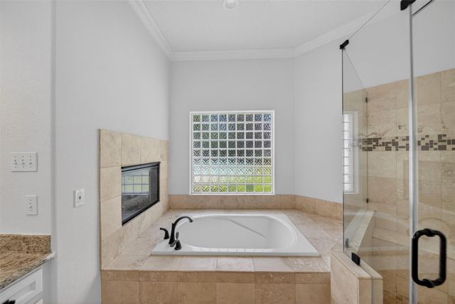 38 Hollingers Island, Katy, TX 77450