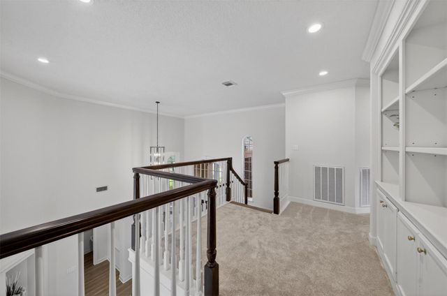 38 Hollingers Island, Katy, TX 77450