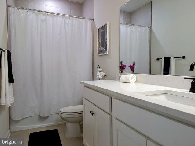 409 READING CT, Princeton Junction, NJ 08550