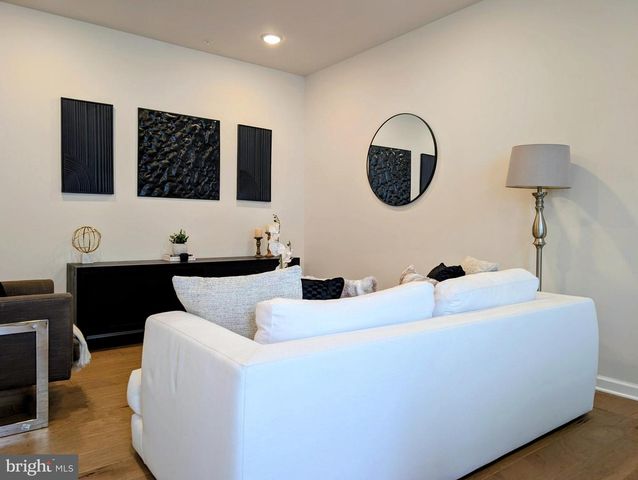 409 READING CT, Princeton Junction, NJ 08550