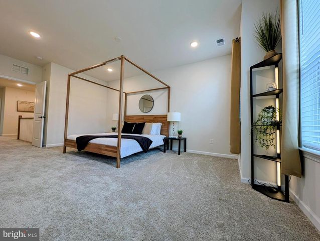 409 READING CT, Princeton Junction, NJ 08550