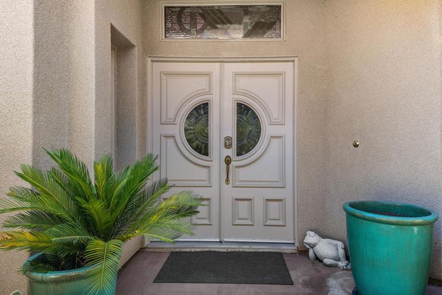 99 Kavenish Drive, Rancho Mirage, CA 92270