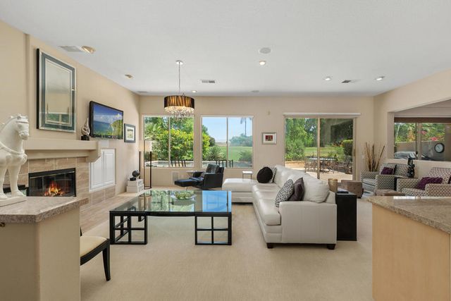 99 Kavenish Drive, Rancho Mirage, CA 92270