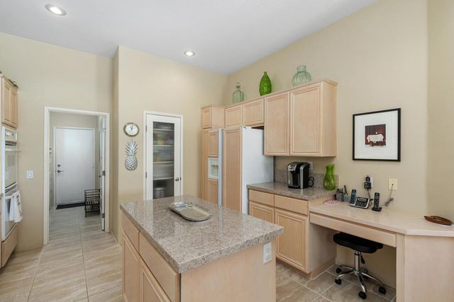 99 Kavenish Drive, Rancho Mirage, CA 92270