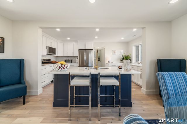 2 Old Town Highway 12, East Haven, CT 06512