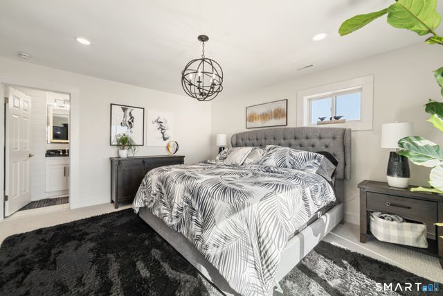 2 Old Town Highway 12, East Haven, CT 06512