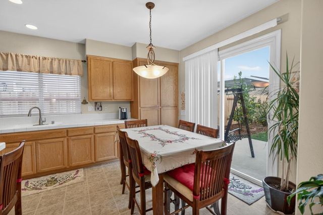 3805 Silverwood Rd, West Sacramento, CA 95691