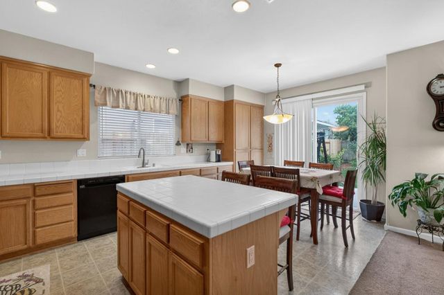 3805 Silverwood Rd, West Sacramento, CA 95691