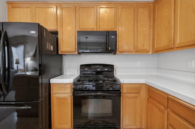 3805 Silverwood Rd, West Sacramento, CA 95691