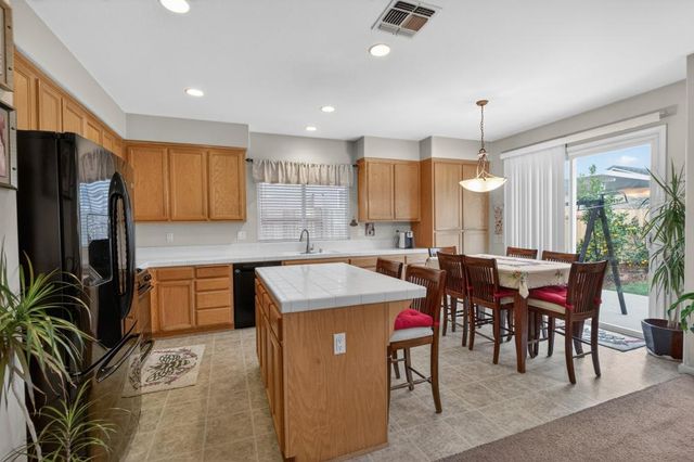 3805 Silverwood Rd, West Sacramento, CA 95691