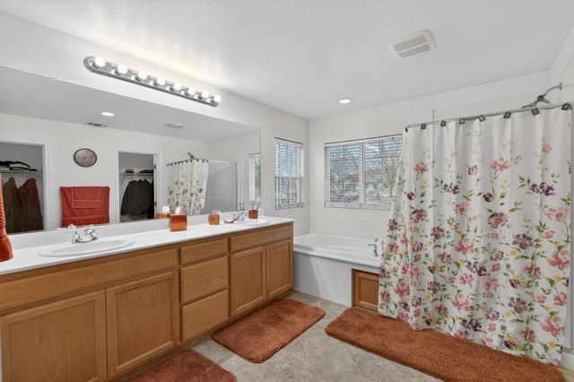 3805 Silverwood Rd, West Sacramento, CA 95691