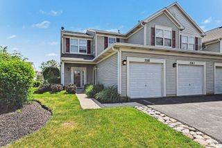 3103 Falling Waters Lane 3103, Lindenhurst, IL 60046