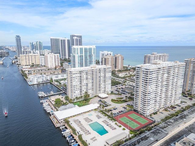 1985 S Ocean Drive 17d, Hallandale Beach, FL 33009
