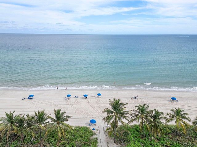 1985 S Ocean Drive 17d, Hallandale Beach, FL 33009