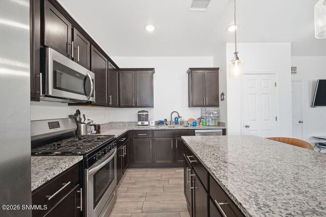 6122 Clapton Place, Las Cruces, NM 88012