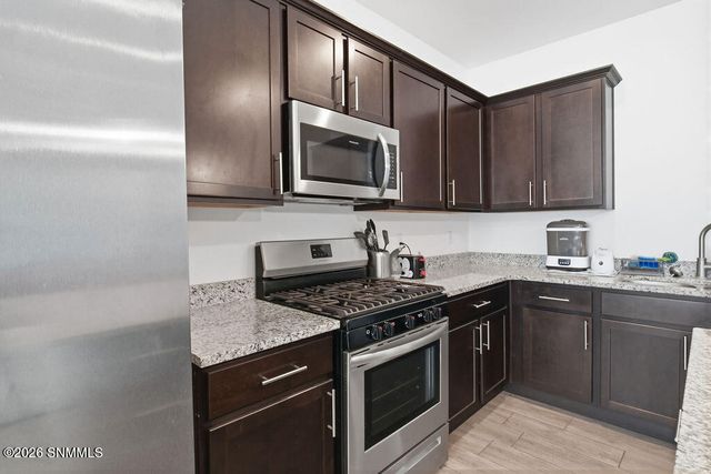 6122 Clapton Place, Las Cruces, NM 88012
