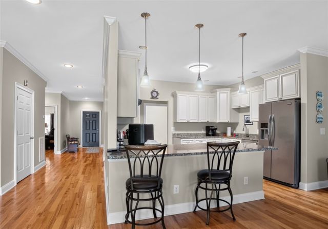 112 waterside Drive, Iva, SC 29655