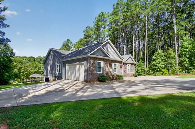 112 waterside Drive, Iva, SC 29655